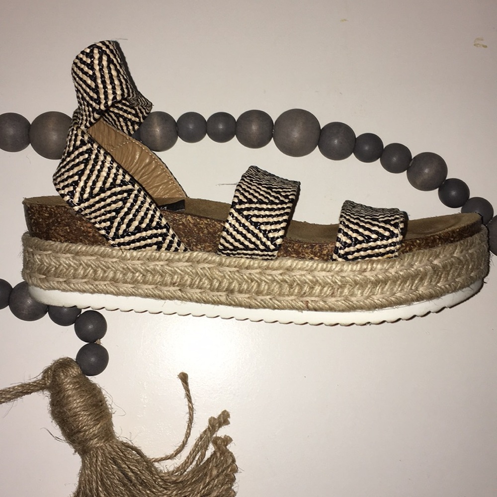 Shoes - Picture 2 of 2